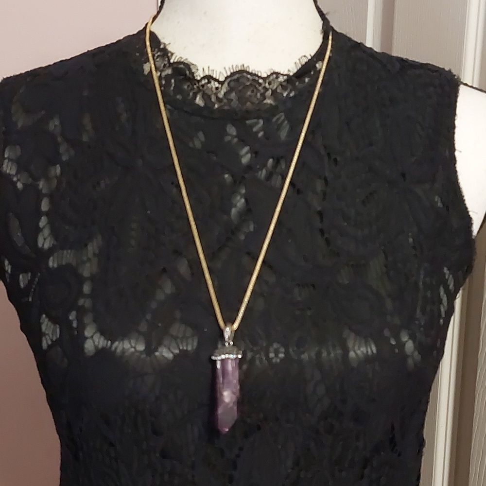 Dark Purple Quartz Pendant Gold Tone Mesh Tube Chain Necklace